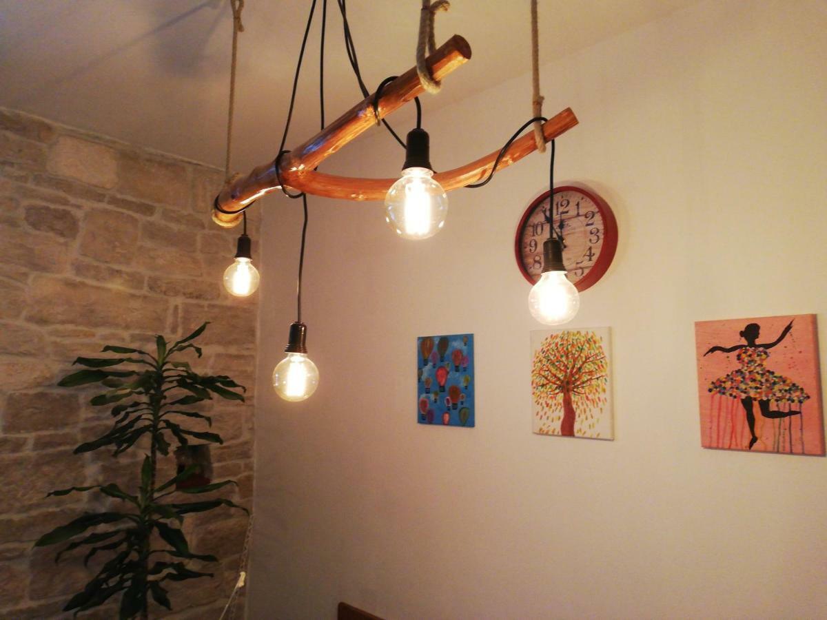 Apartment Henna Pula Bagian luar foto